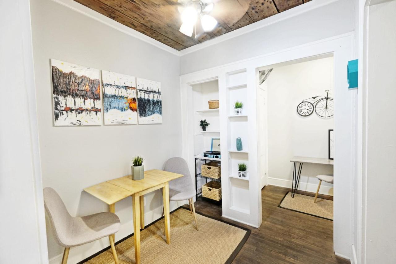 Urban Convenience Studio Flat Даллас Экстерьер фото